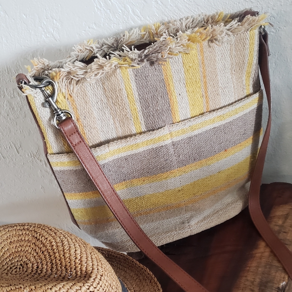 SOLD - Lucky Brand® Alzon Boho Crossbody Bucket Purse - y